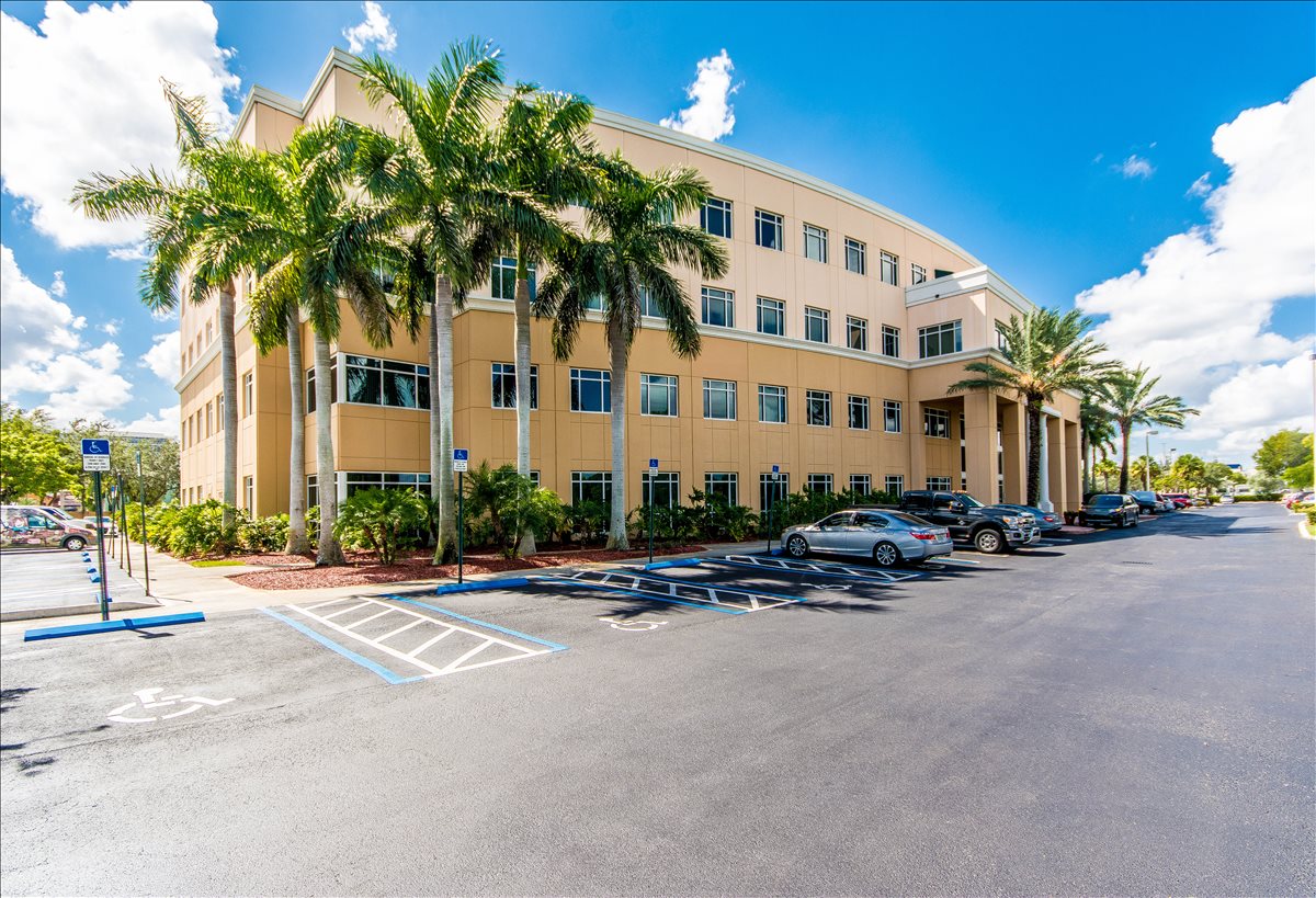 8200 Doral, 8200 NW 41st St Office Space - Doral