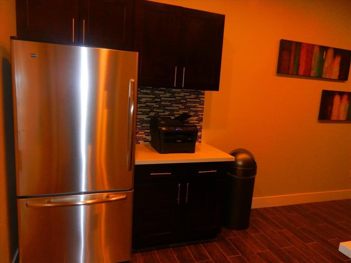 4525 S Sandhill Rd Office Images