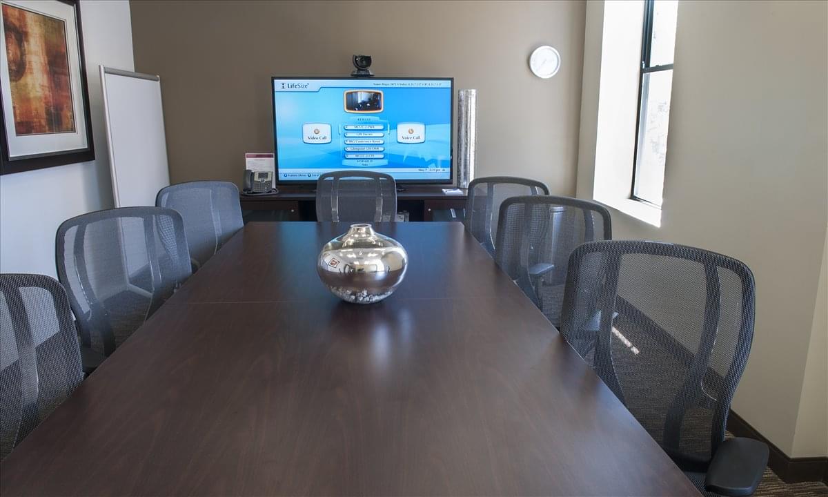 100 Bull St, Downtown Savannah Office Images