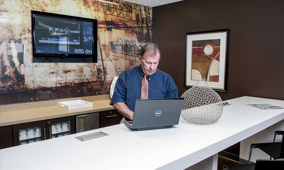 100 Bull St, Downtown Savannah Office Space - Savannah
