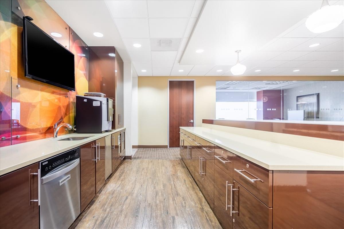 US Bancorp Tower, 111 SW 5th Ave, 31st Fl, Downtown Office Space - Portland