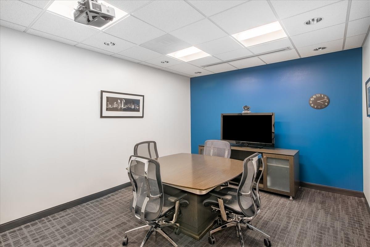Urban Centre, 4830 W Kennedy Blvd, Westshore Office Space - Tampa