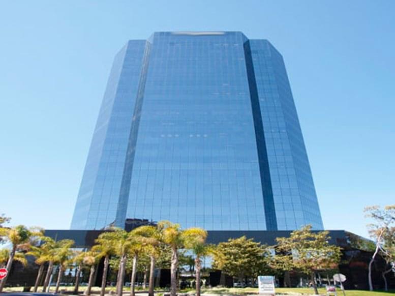 TOPA Financial Plaza available for companies in Oxnard