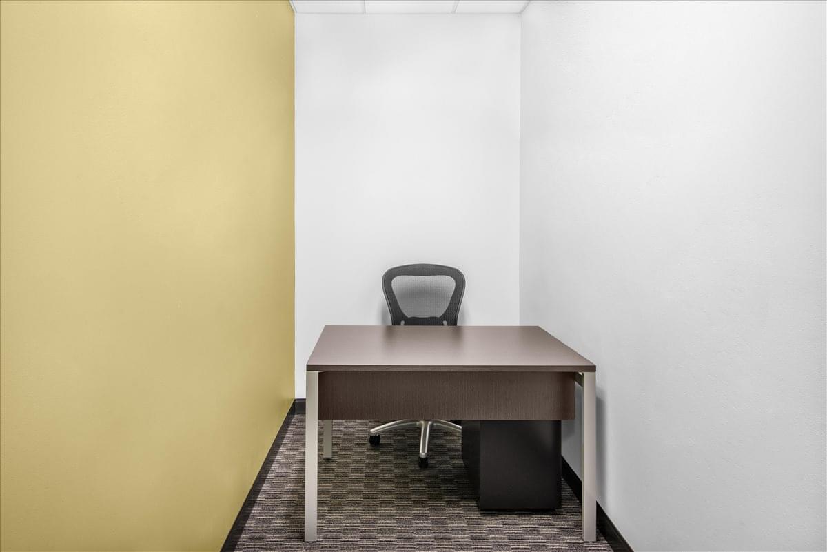 Regions Bank Building, 4851 Tamiami Trail North, Park Shore Office Space - Naples