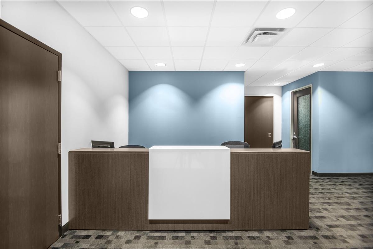 Regions Bank Building, 4851 Tamiami Trail North, Park Shore Office Space - Naples