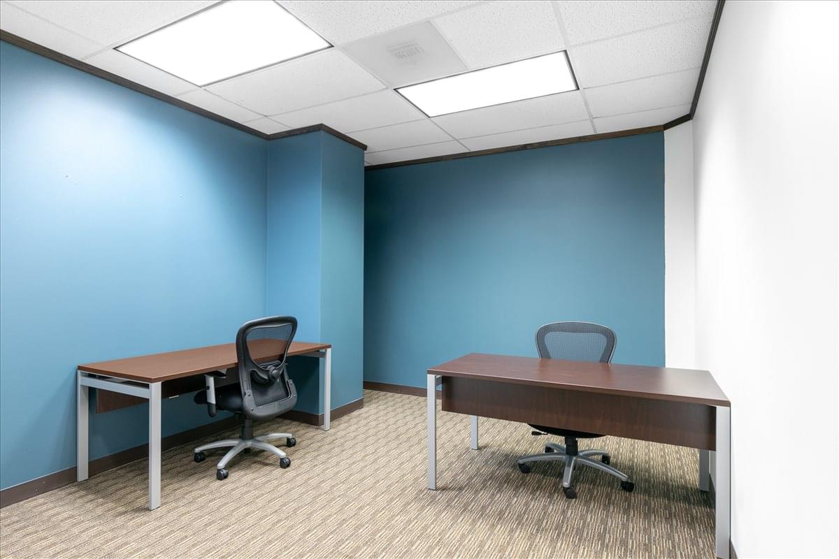 950 Echo Ln Office Images