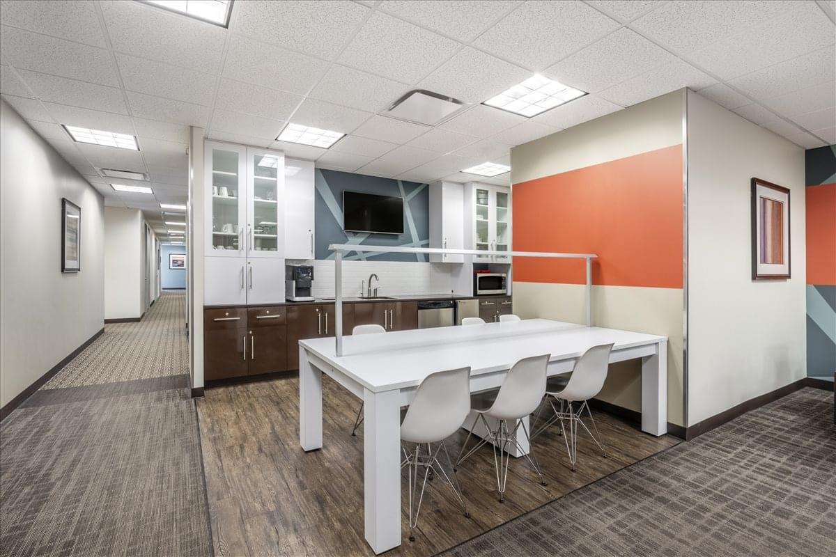 Executive Towers West, 1431 Opus Pl Office Images