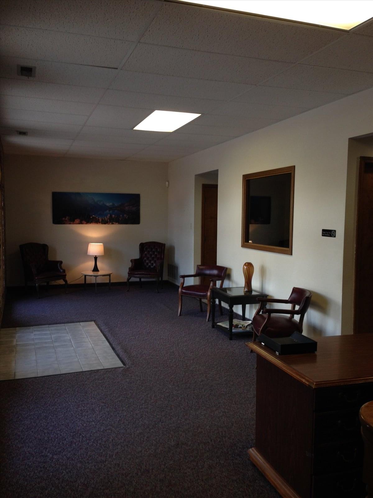 2611 SW 17th St Office Images