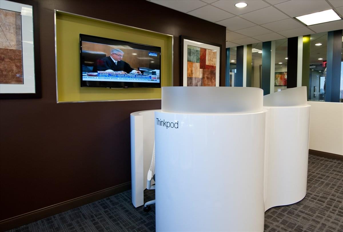 999 Corporate Dr Office Images