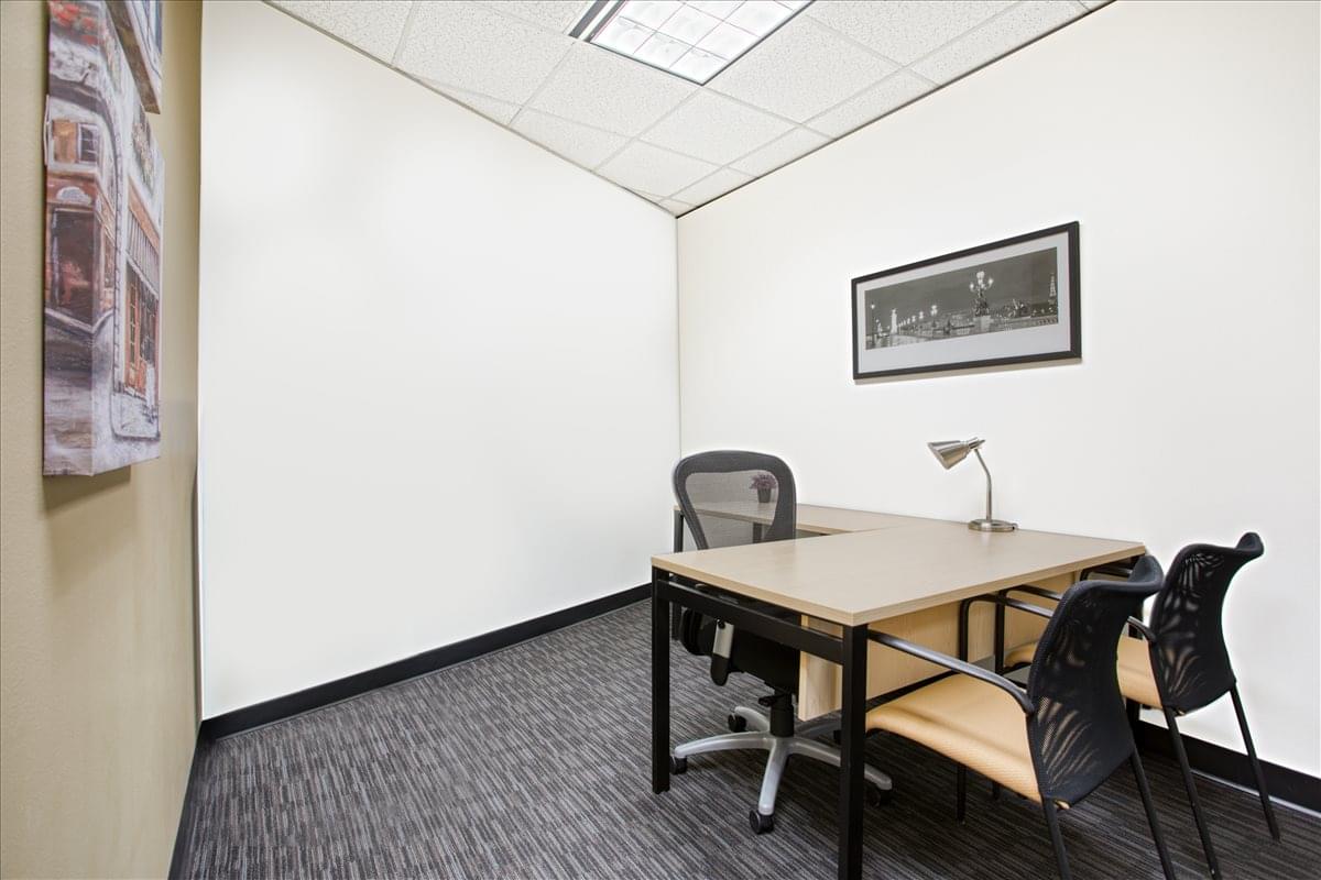 Skyline Tower, 10900 NE 4th St Office Space - Bellevue