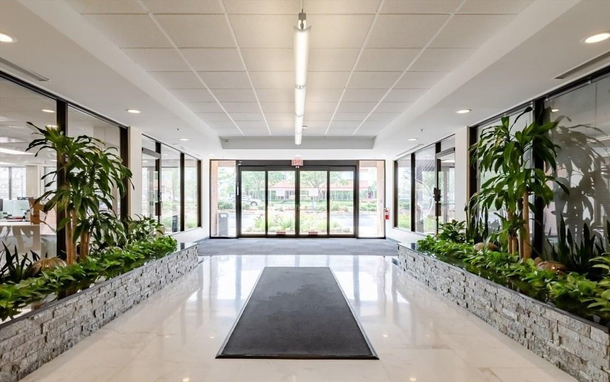 2021 Midwest Rd Office Space - Oak Brook