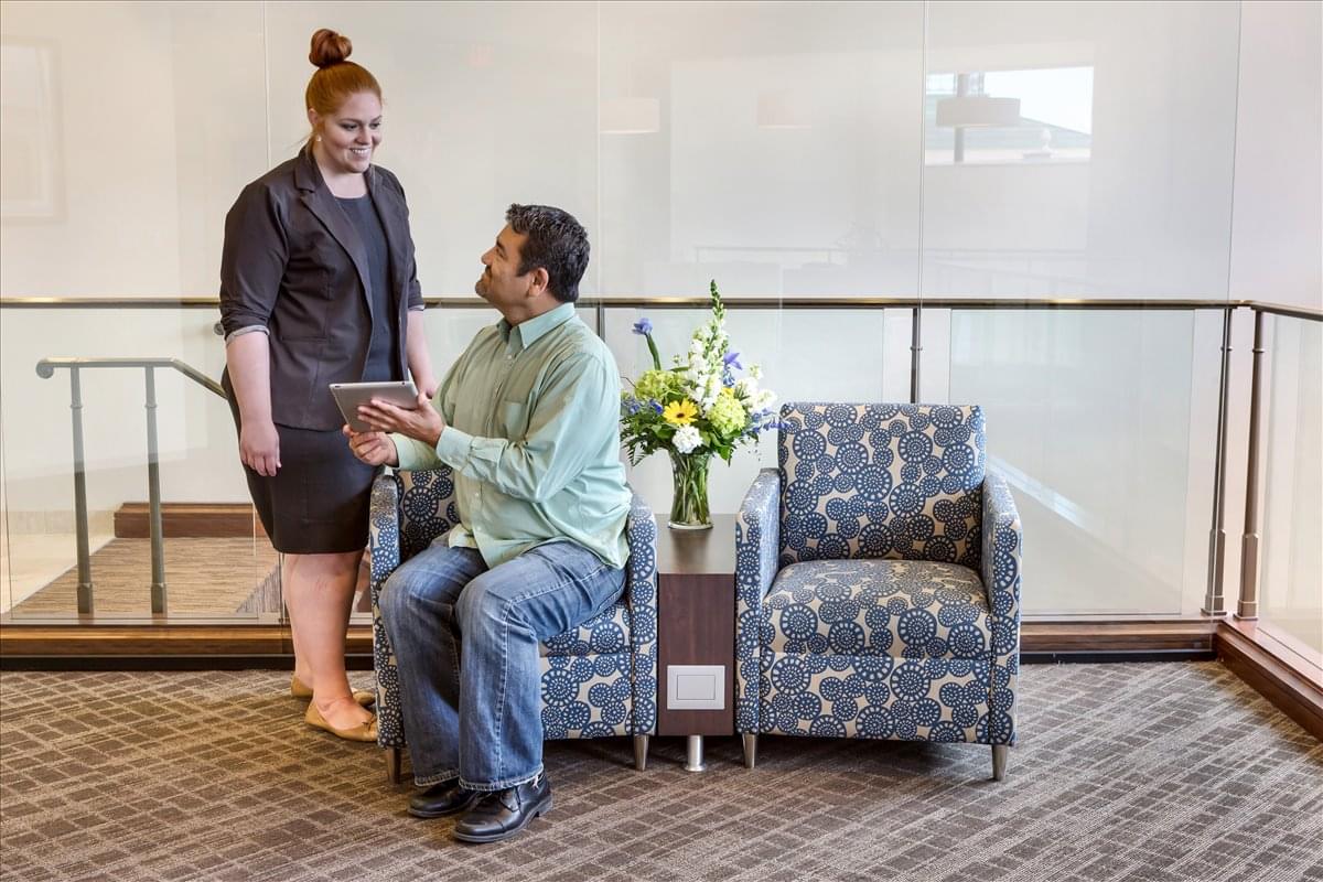 240 NE Pkwy Office Space - Farmington