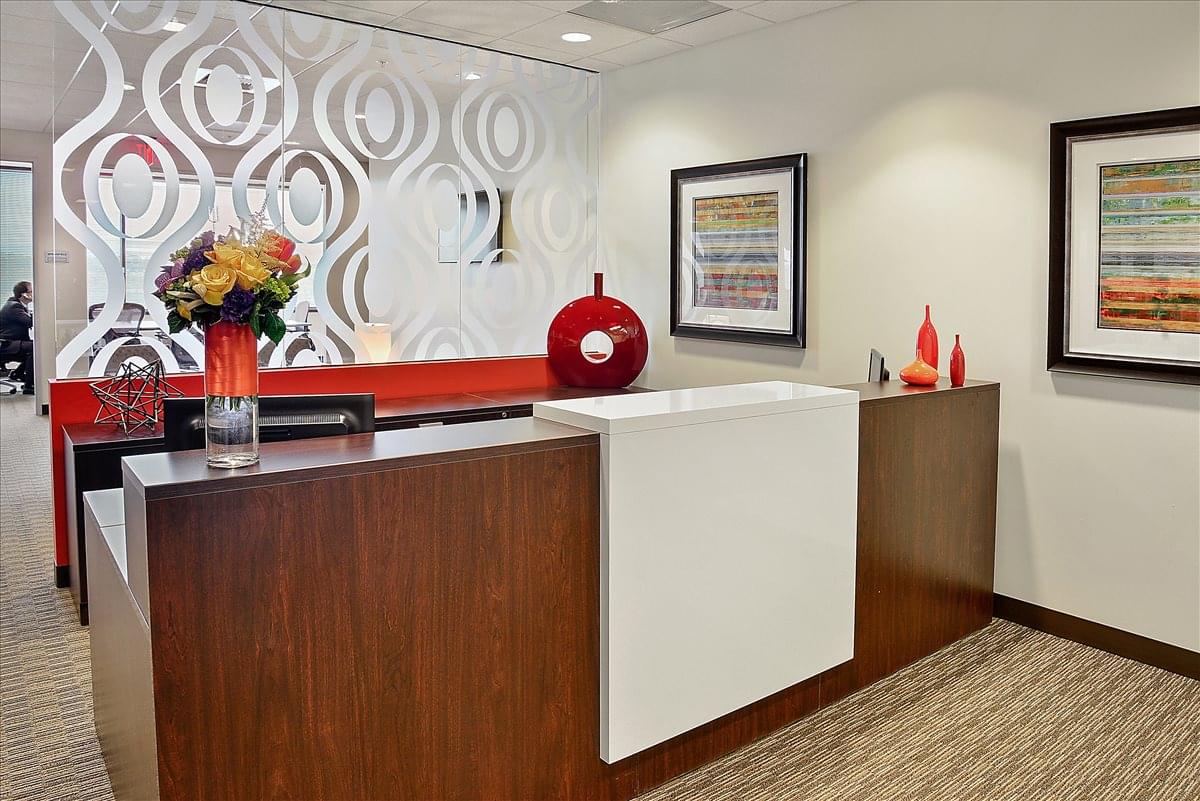 5680 King Centre Dr, Lee Office Images