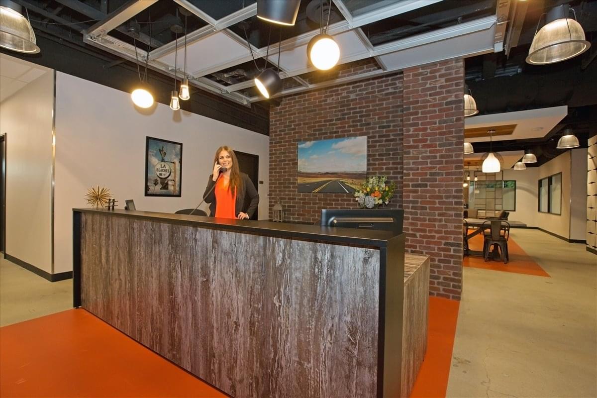 4100 W Alameda Ave Office Images