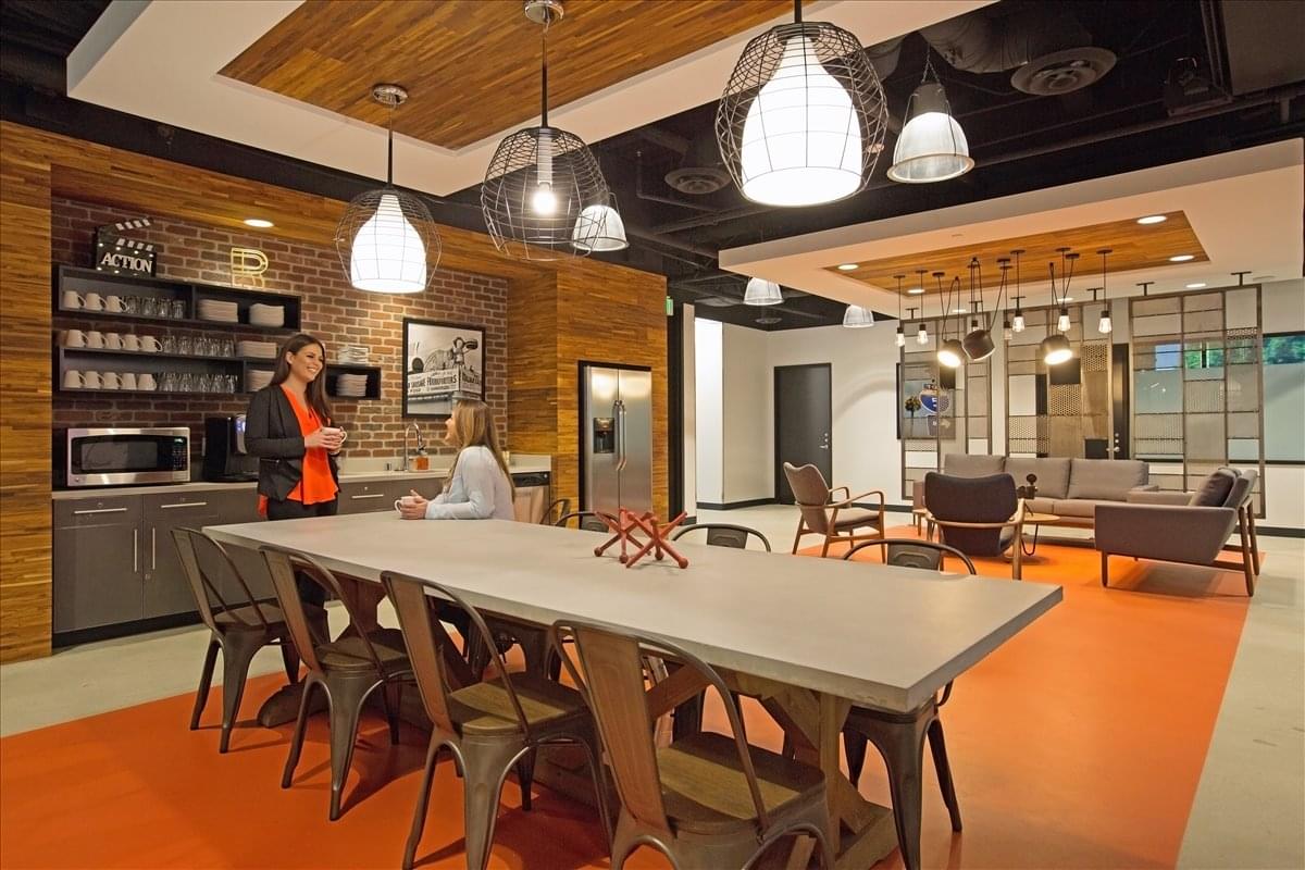 4100 W Alameda Ave Office Space - Burbank