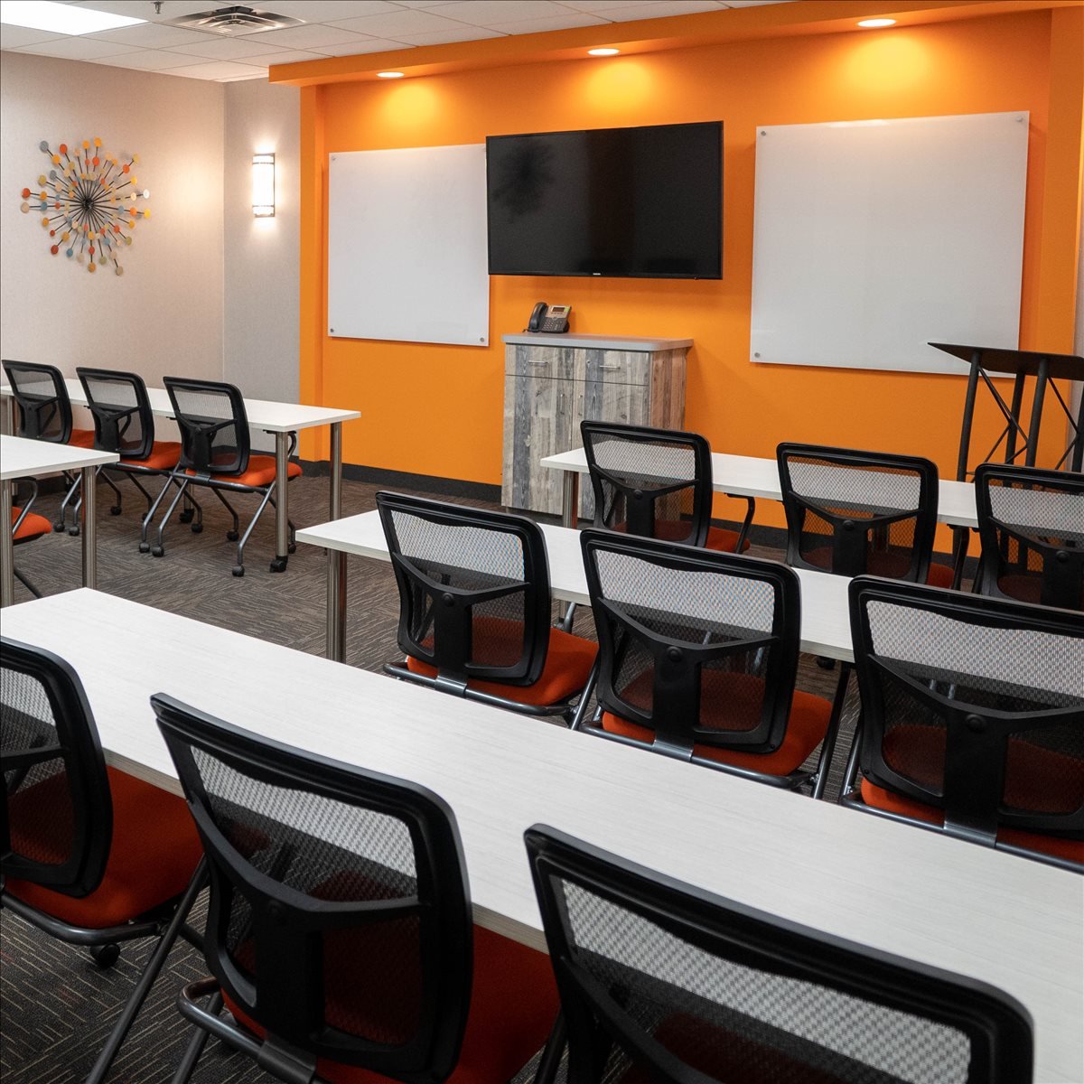 Park Place East available for companies in St Louis Park