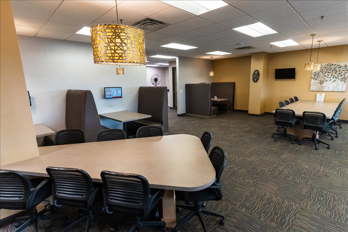 Park Place East, 5775 Wayzata Blvd Office Space - St Louis Park