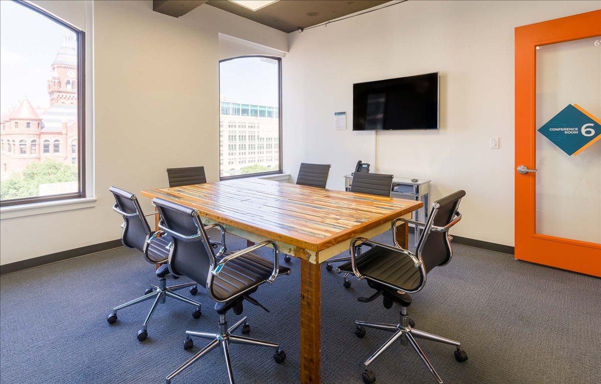 Katy Building, 701 Commerce Street Office Images