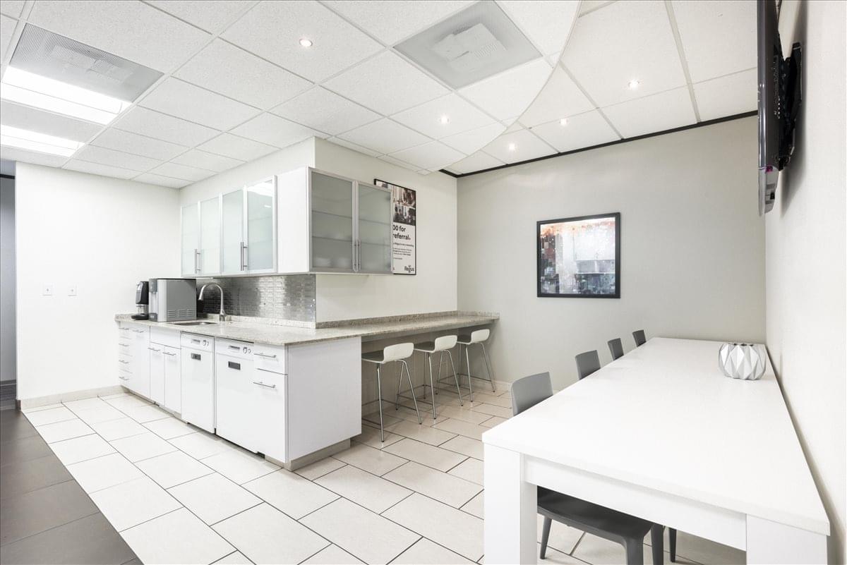 Barton Oaks, 901 S MoPac Expressway, Barton Hills Office Space - Austin