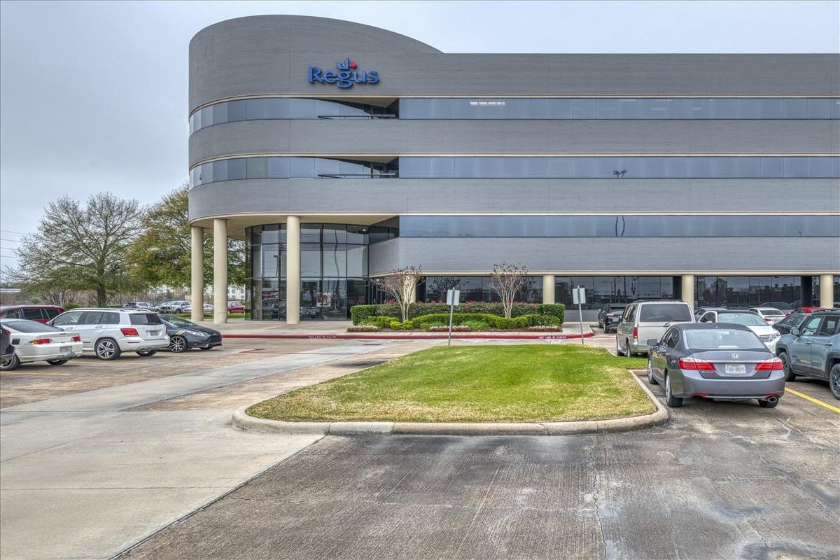 Photo of Office Space on 8300 Farm to Market 1960 Rd W Houston