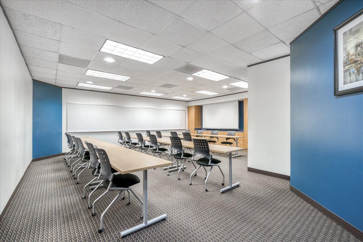 2500 Wilcrest Dr, Westchase Office Space - Houston