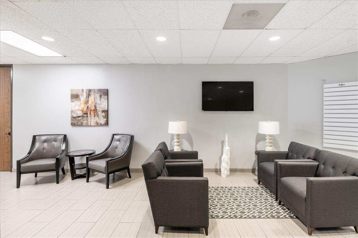 One Katy Plaza, 11111 Katy Fwy Office Space - Houston