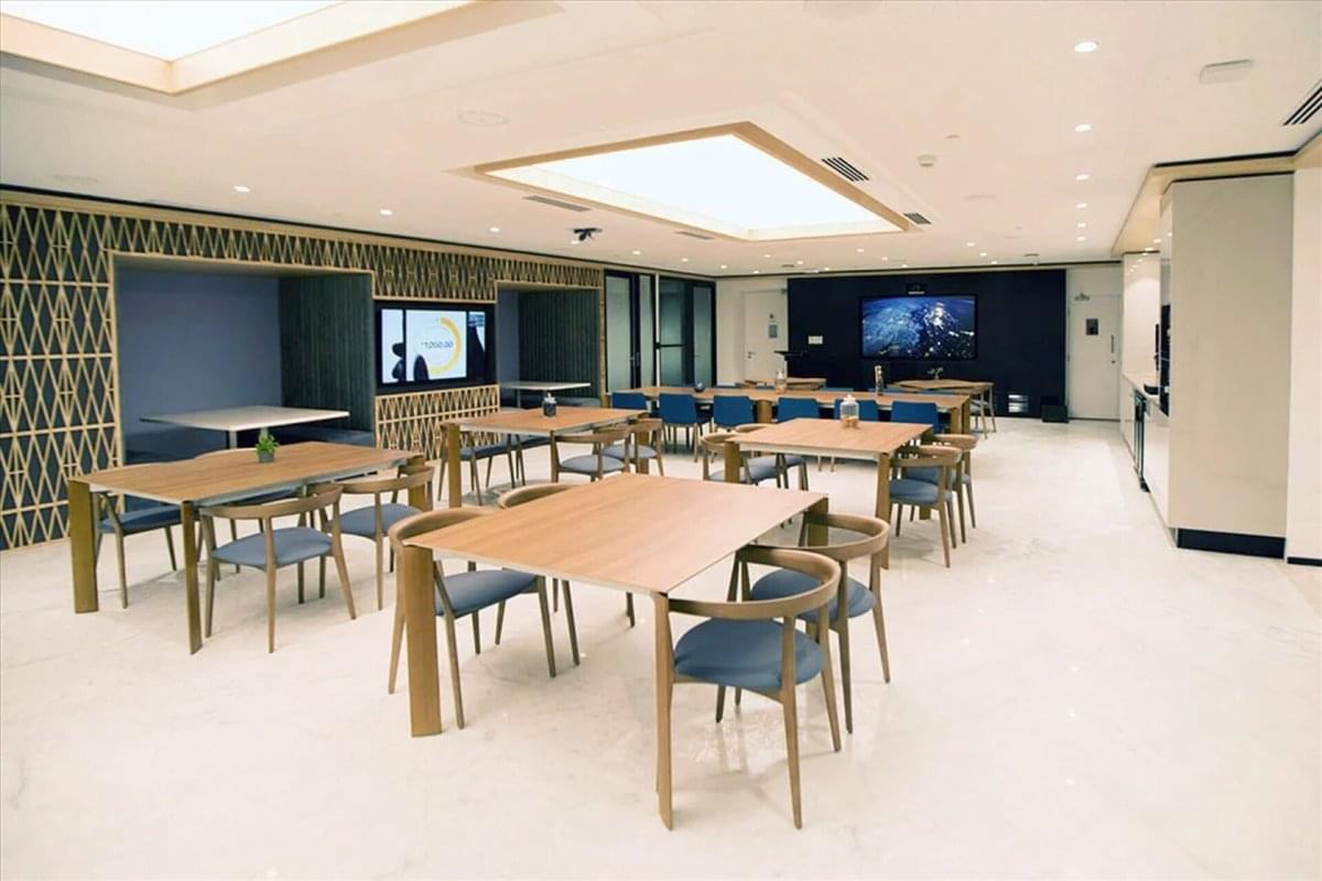 Photo of Office Space on 5444 Westheimer,5444 Westheimer Way,Uptown Galleria Houston