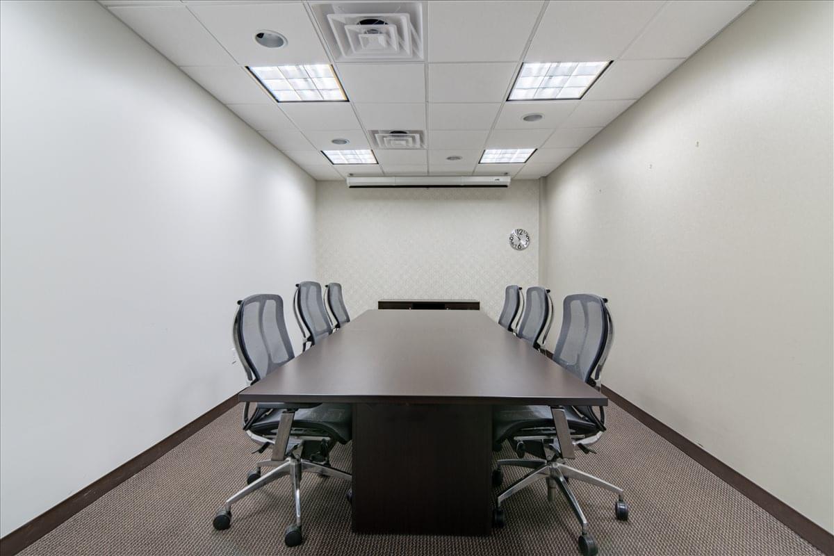 Holmes Corporate Center II, 1001 E 101st Terrace Office Space - Kansas City