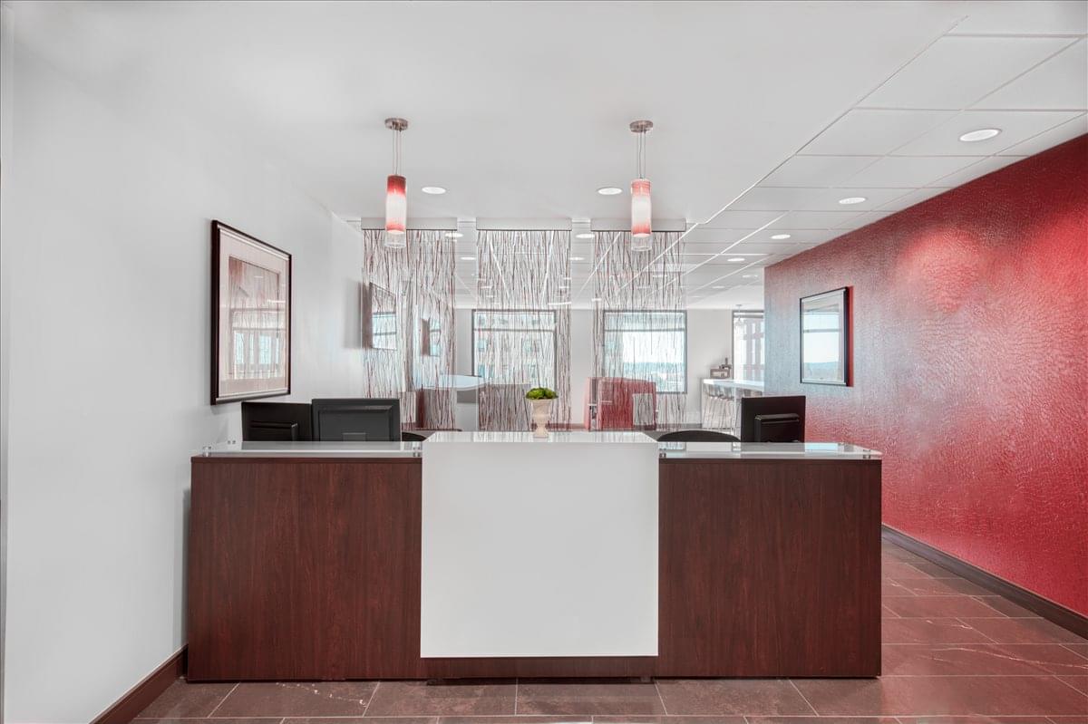 City Plaza, 421 Fayetteville St Office Space - Raleigh