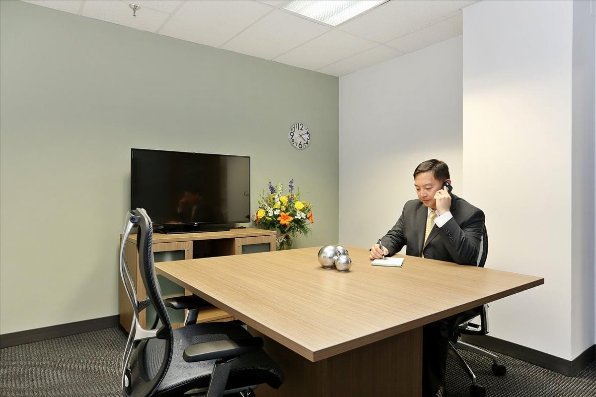 Lee Farm Corporate Park, 83 Wooster Heights Office Images