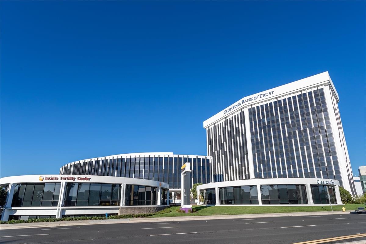 Photo of Office Space on Del Amo Crossing @ Del Amo Financial Center, 21515 Hawthorne Blvd, Southwood Torrance