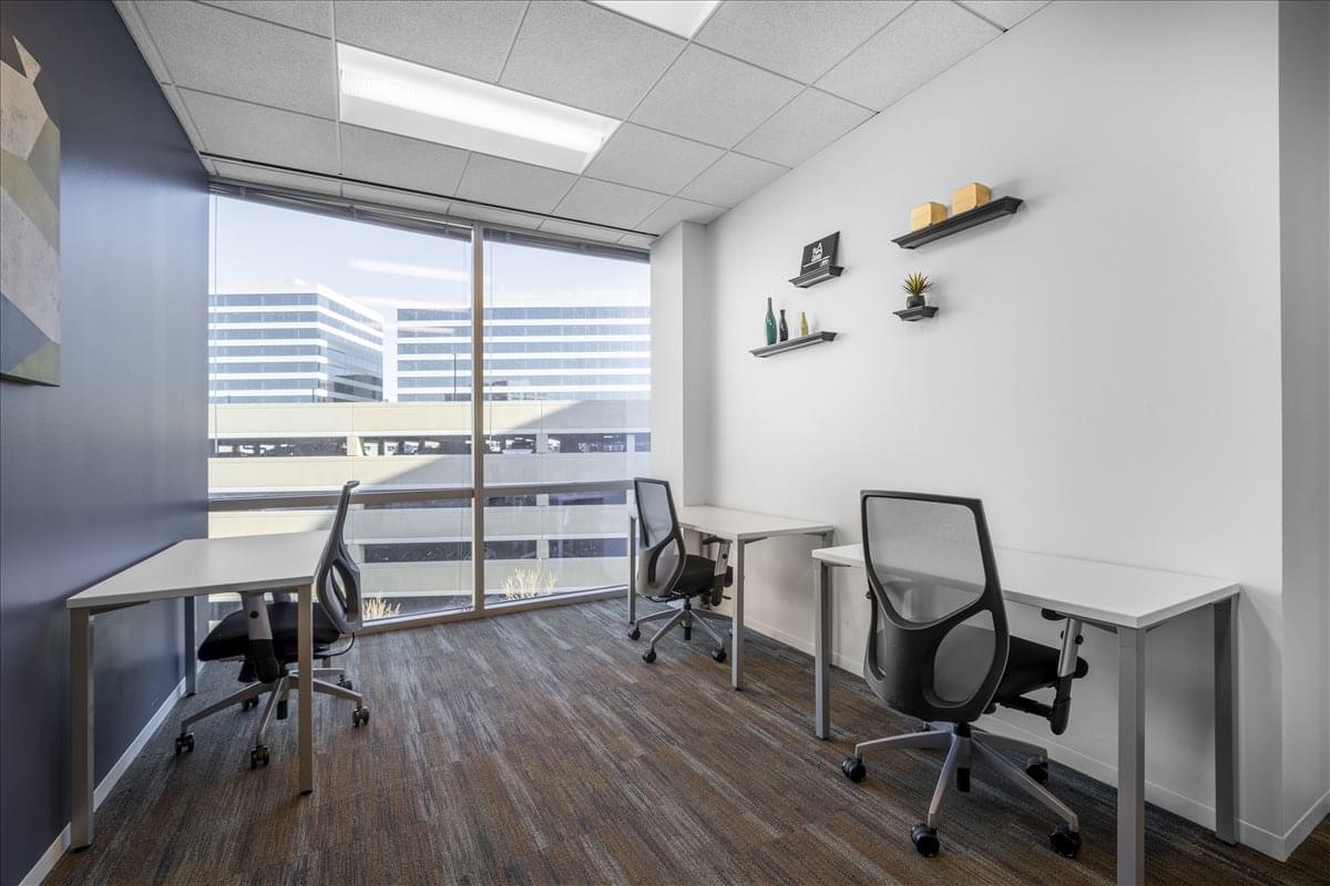 Two Hughes Landing, 1790 Hughes Landing Blvd, East Shore Office Space - The Woodlands