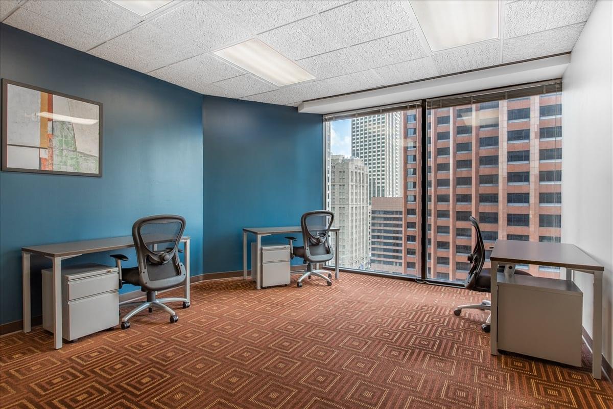 Poydras Center, 650 Poydras St, Central Business District Office Space - New Orleans