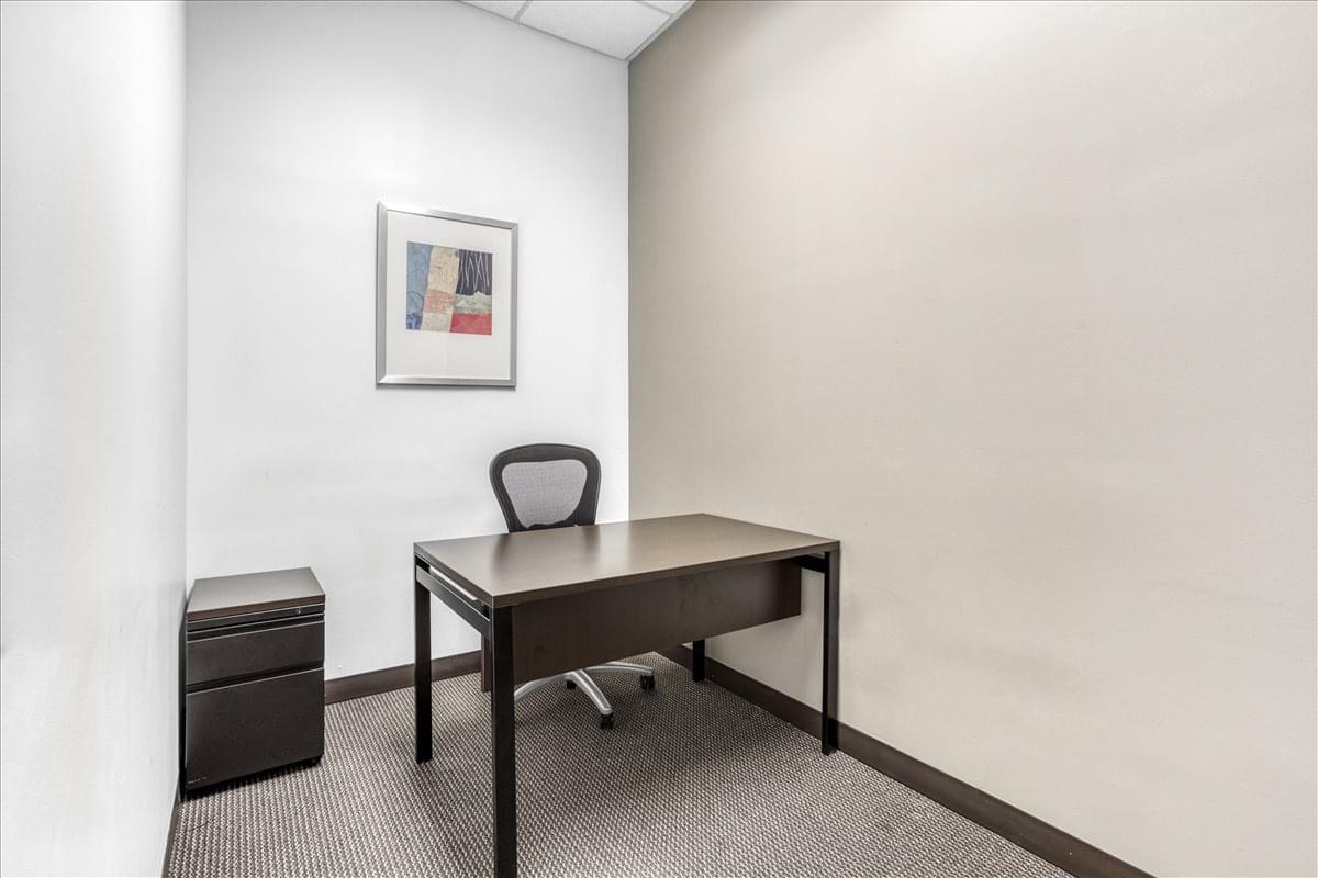 Emerald View @ Vista Center, 2054 Vista Parkway Office Space - West Palm Beach