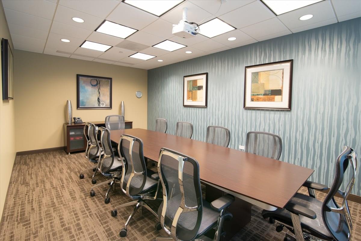 Prairie Glen Corporate Campus, 2700 Patriot Blvd Office Space - Glenview