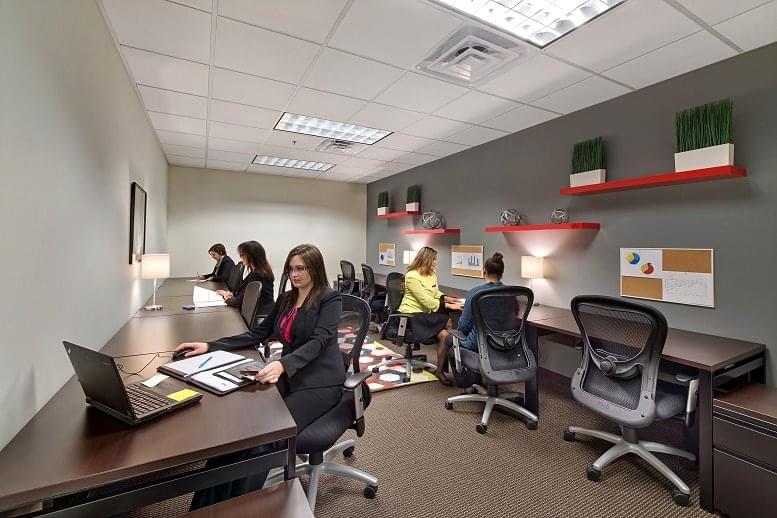 Dearborn Business Center, 3200 Greenfield Rd Office Space - Dearborn