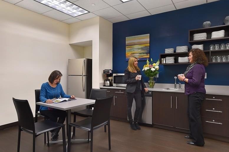 610 Old York Rd Office Images