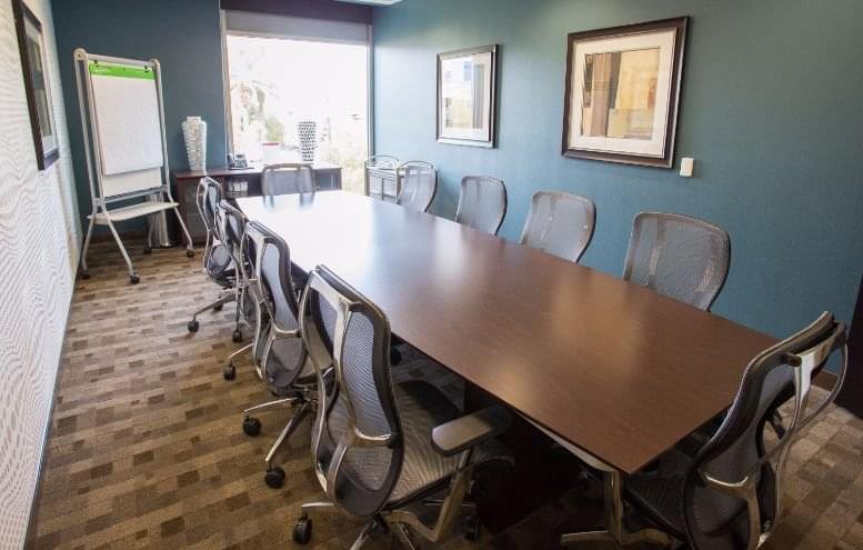 Regions Center, 400 W Capitol Ave, Downtown Little Rock Office Images
