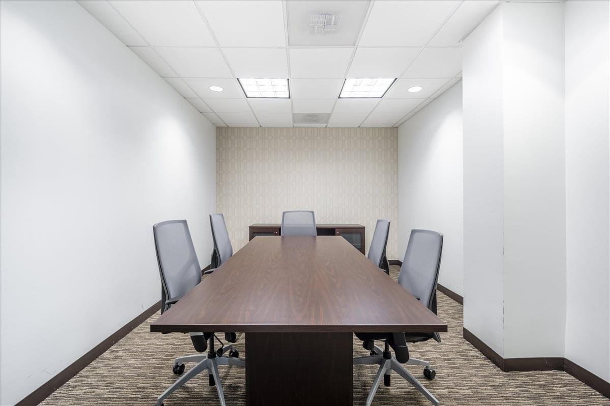 200 Continental Dr Office Space - Newark