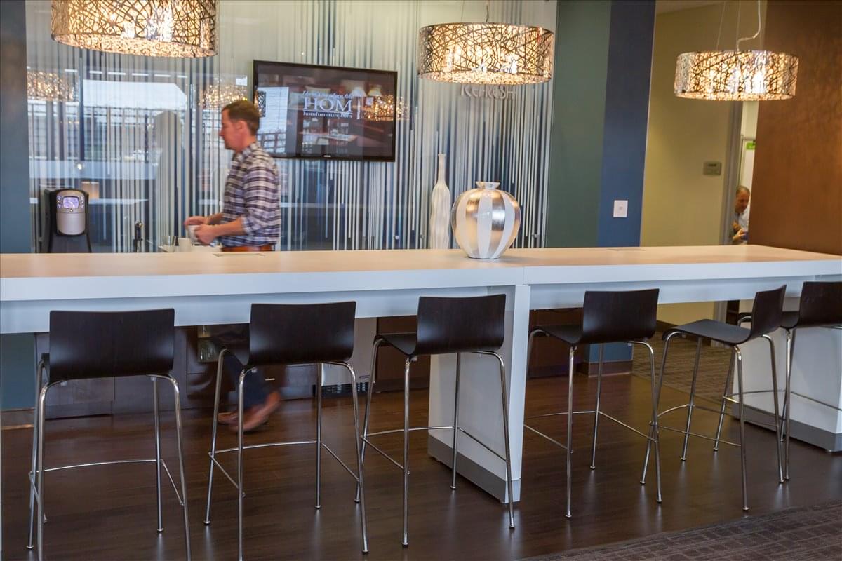 1650 West End Blvd, Blackstone Office Space - St Louis Park