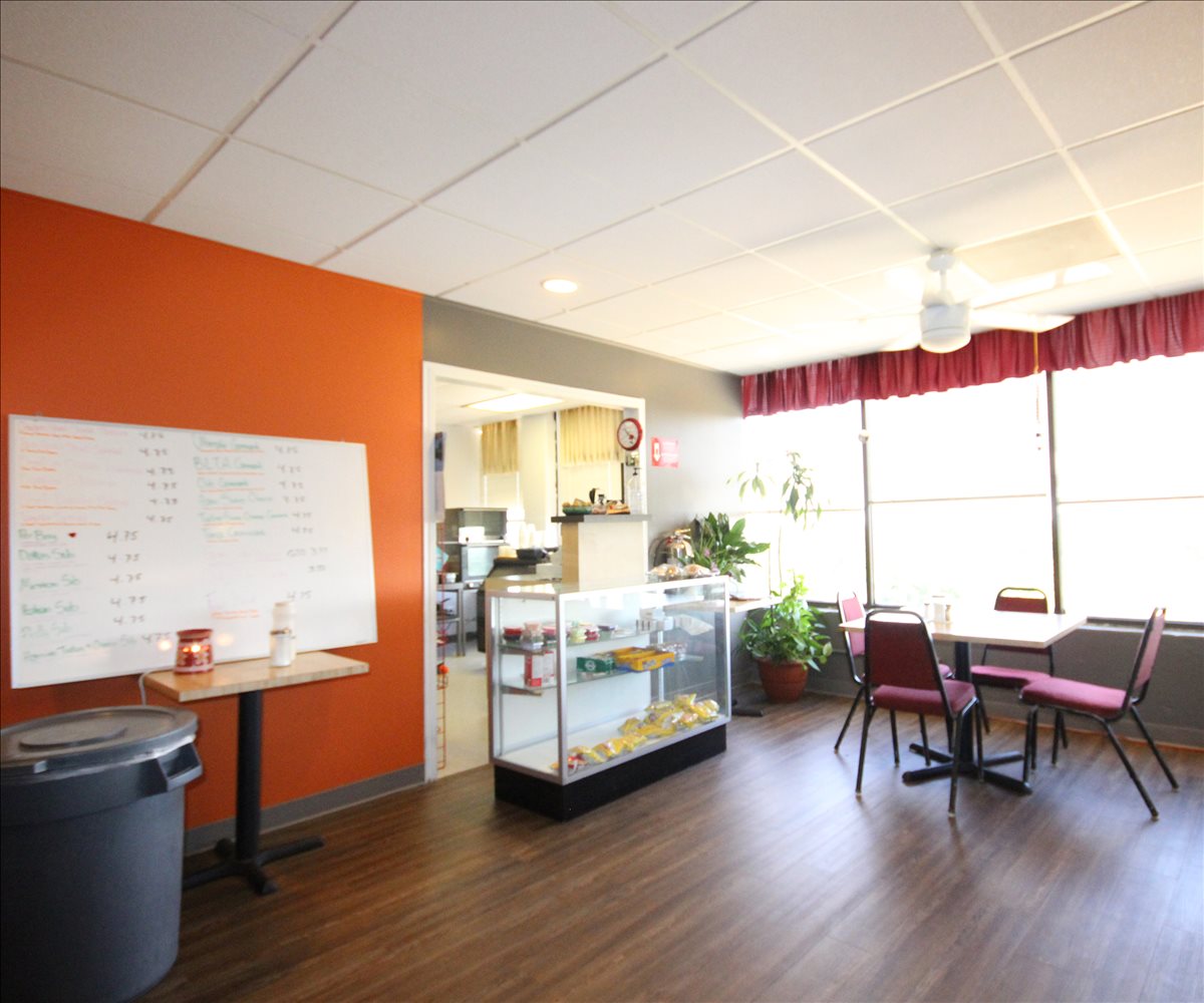 8035 E R L Thornton Fwy Office Images