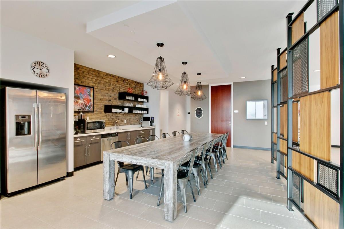 Bank of The West Tower, 500 Capitol Mall, Downtown Office Space - Sacramento