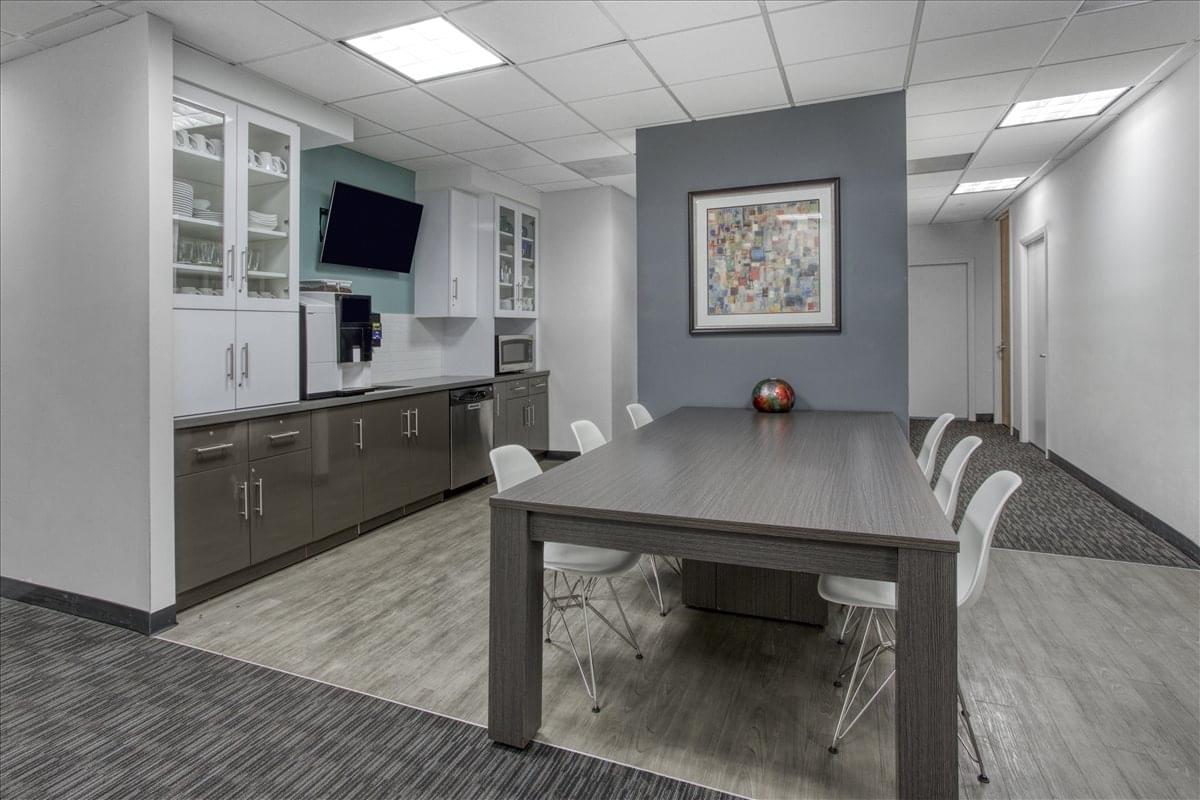 Aventura Corporate Center, 20801 Biscayne Blvd Office Images