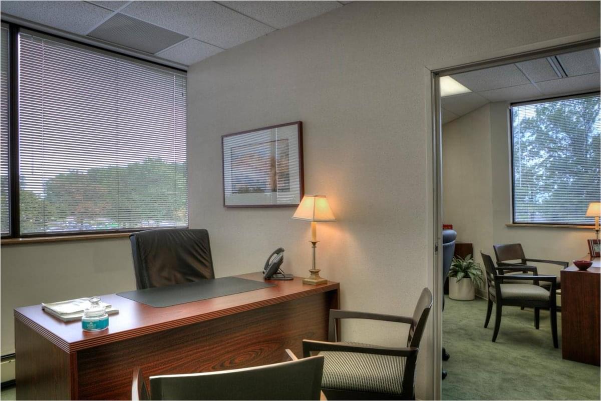One Greentree Centre, 10000 Lincoln Dr E, Evesboro Office Space - Marlton