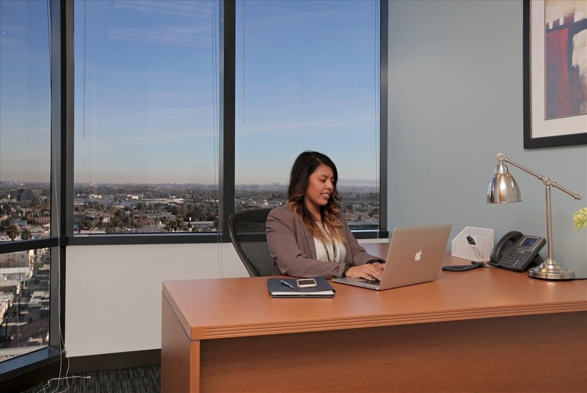12100 Wilshire Blvd, 8th Fl Office Space - Los Angeles