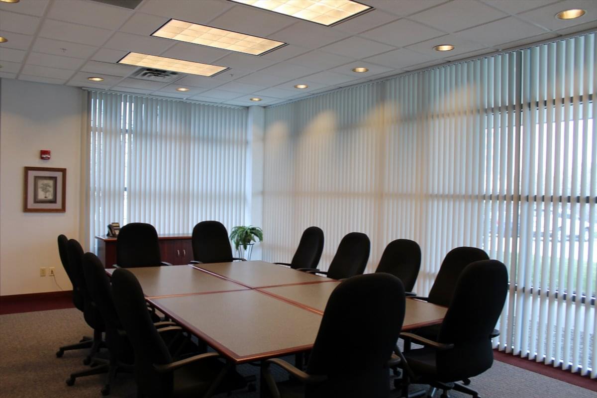 27475 Ferry Rd Office Images