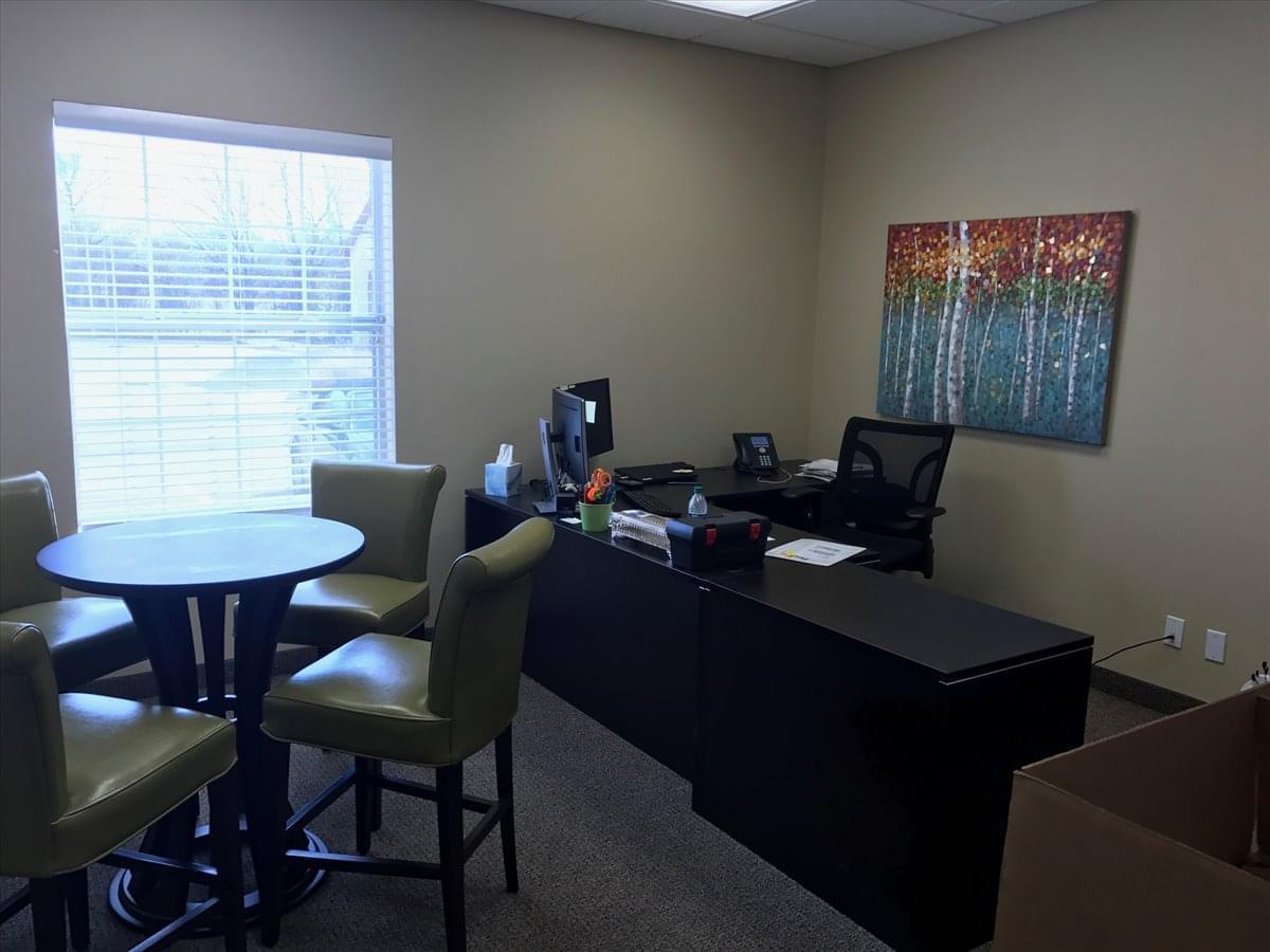 771 E Southlake Blvd Office Images