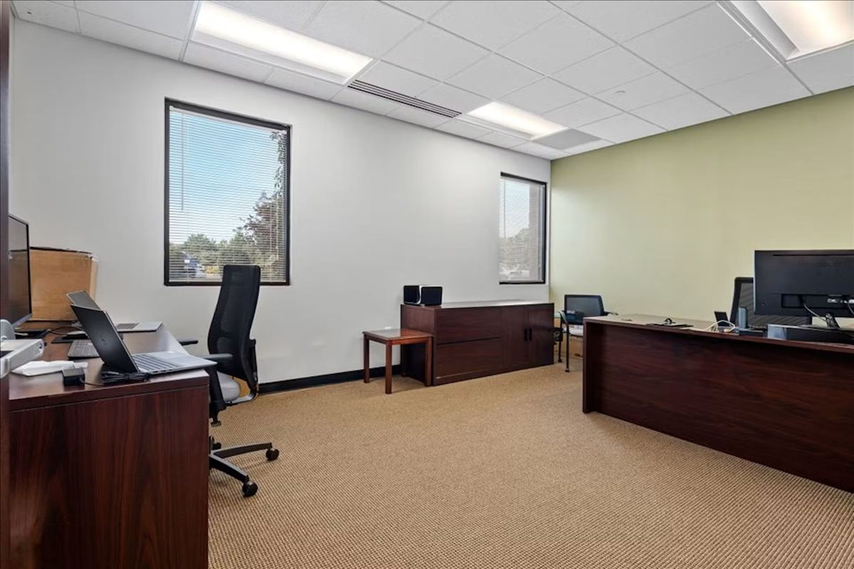45 Dan Road Office Space - Canton