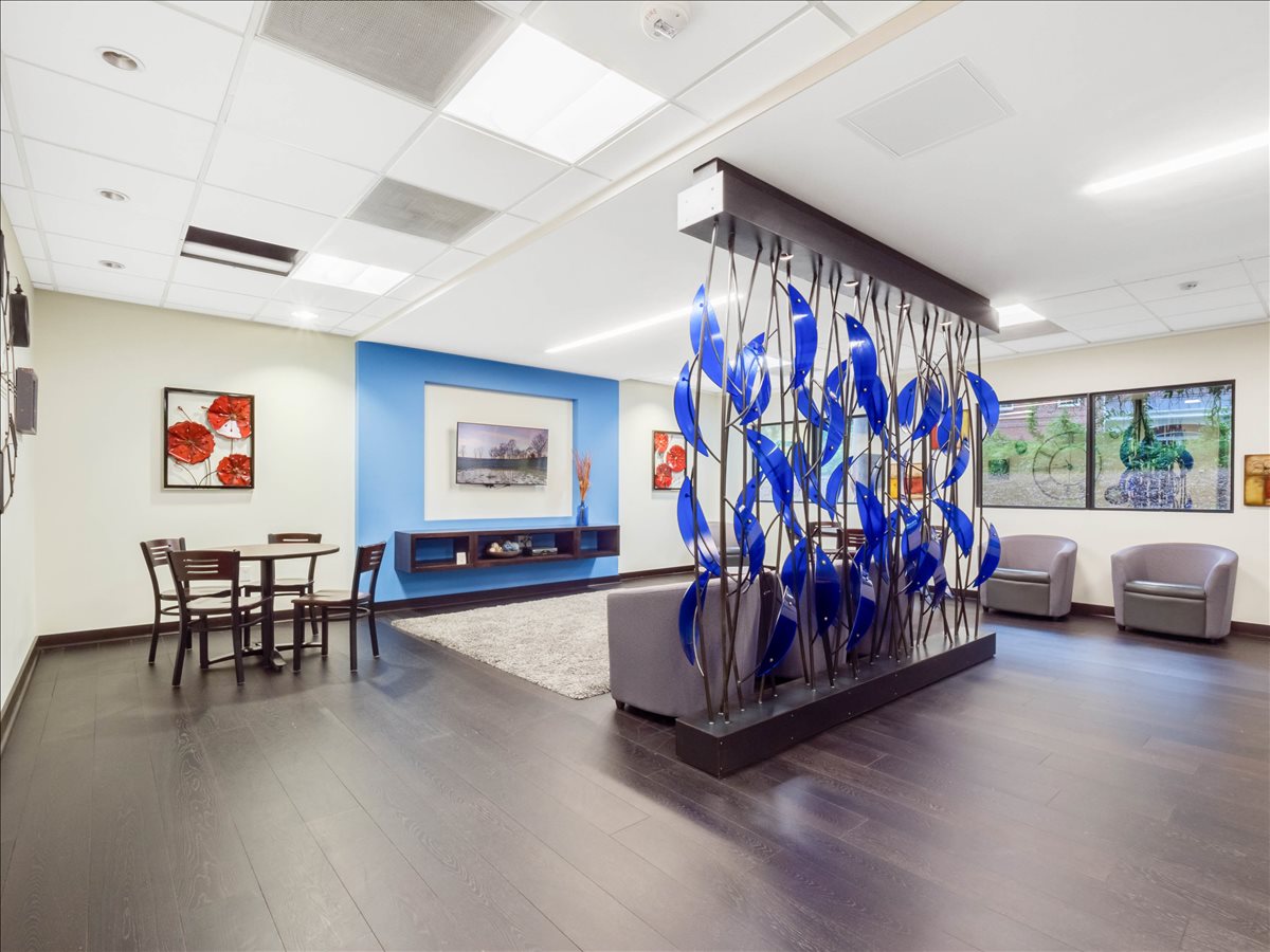 6135 Park S Dr, SouthPark Office Space - Charlotte