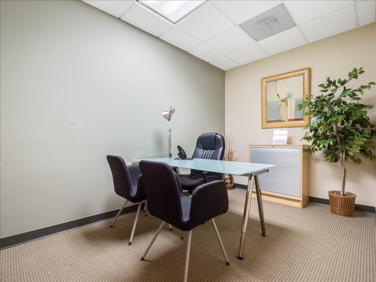 6135 Park S Dr, SouthPark Office Space - Charlotte